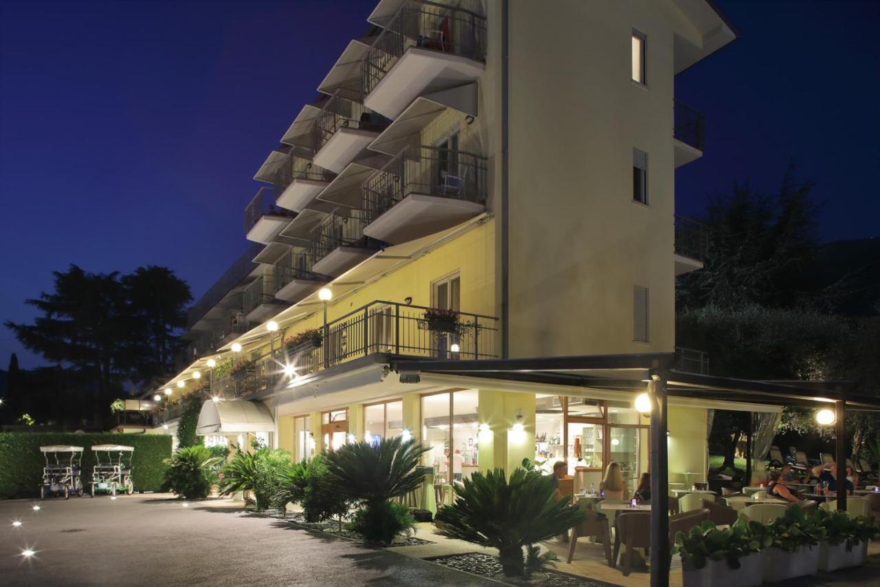 Eco Hotel Benacus Malcesine Exterior photo